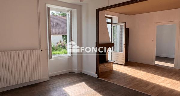 À vendre Maison 4 pièces 107 m² - Limalonges 79190