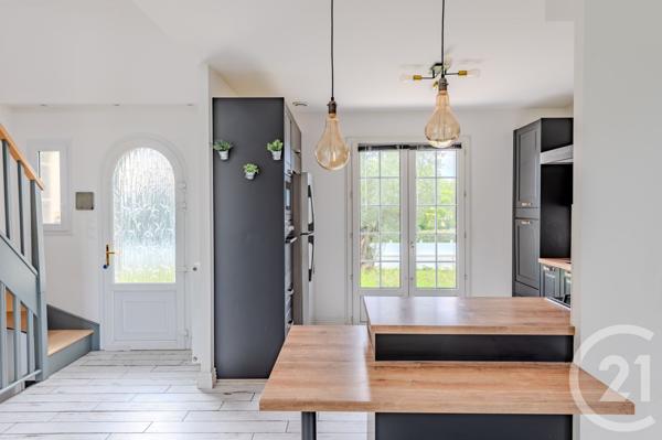 Maison à vendre  5 pièces - 141,70 m2 CREVIN - 35