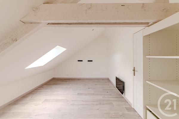 Maison à vendre  5 pièces - 141,70 m2 CREVIN - 35