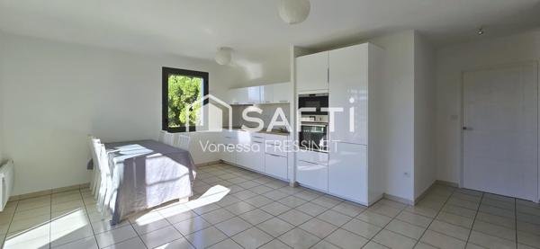 Appartement T3 avec terrasse et grand garage