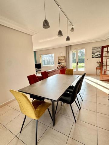 Spacieuse demeure de 434m2 - Un havre de paix à Moulin-à-Vent