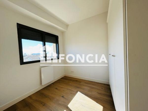 Location Appartement 3 pièces 72.27 m² - Toulon 83000