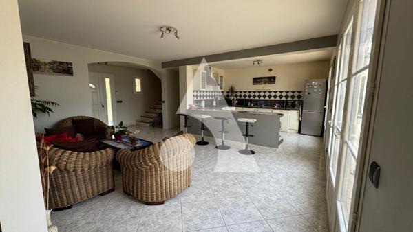 Villa 6 pièces 146 m2