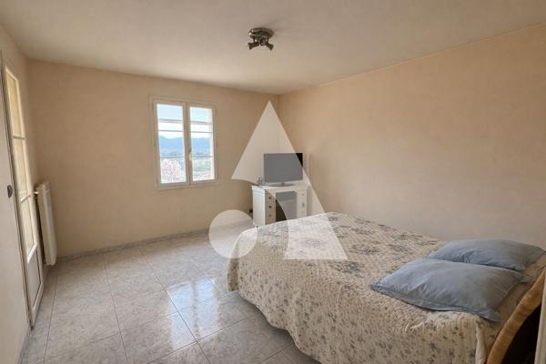 Villa 6 pièces 146 m2
