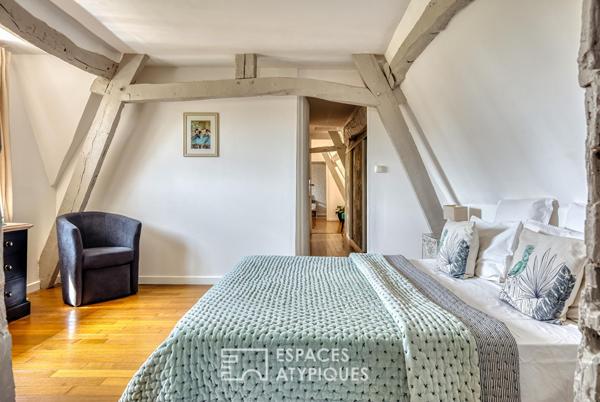 Longère normande revisitée avec jardin et dépendance