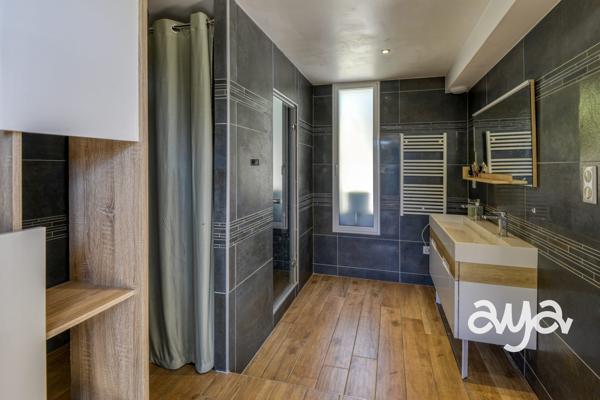ENTRE NANTES ET LA BAULE – MAISON DE 250 M² SUR PLUS DE 6 HECTARES