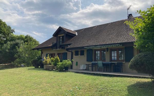 Maison à louer    6 pièces •  Messery