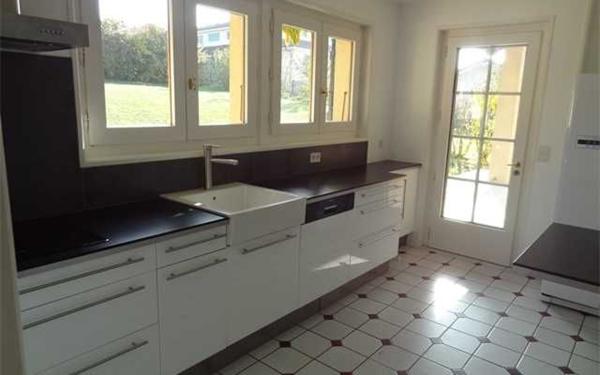 Maison à louer    6 pièces •  Messery