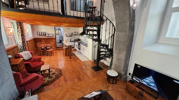 Bien d'exception : Chapelle rénovée au Mont-Dore ? 55,5 m² ? 210 000  FAI