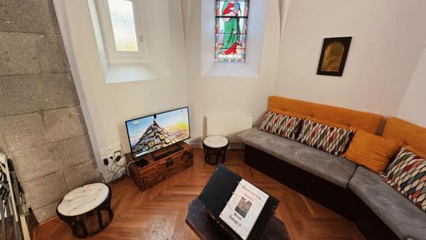 Bien d'exception : Chapelle rénovée au Mont-Dore ? 55,5 m² ? 210 000  FAI