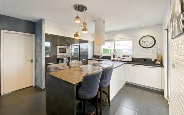 Maison à vendre    5 pièces •  Montbeton