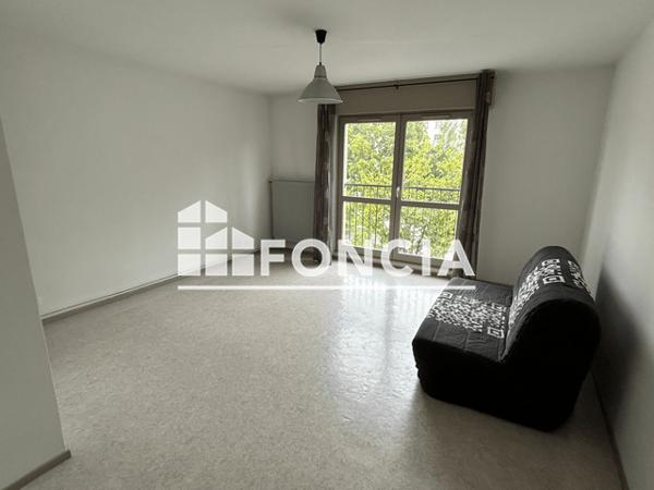 Location Studio 30.32 m² - 37 RUE SAINTE COLETTE Vandoeuvre Les Nancy 54500
