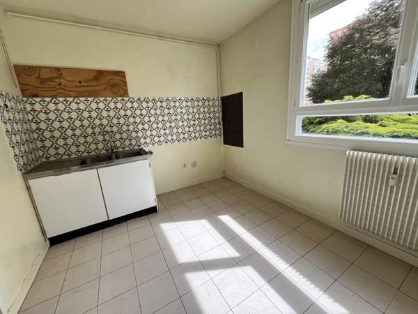 Appartement à vendre |  Limoges |  2 pièces | 49 m²