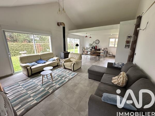 Maison à vendre 5 pièces 95 m² Passavant-la-Rochère