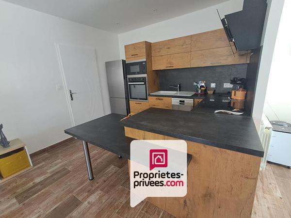 MAISON CONTEMPORAINE  TRES RECENTE 98 M2 3 CHAMBRES INTRA MUROS FONTENAY LE COMTE