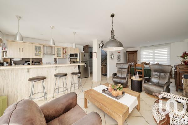 Maison à vendre 6 pièces 122 m² Heillecourt