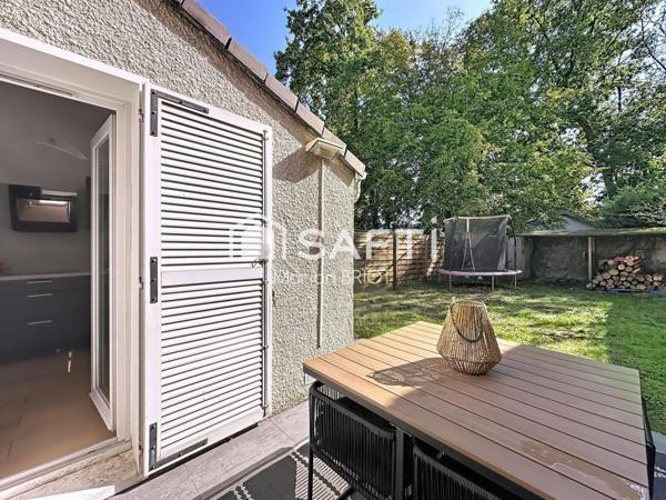 Proximité des écoles, commerces, 3 chambres