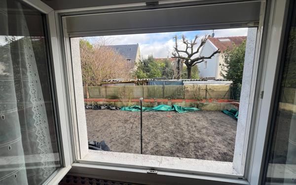 Maison à vendre    4 pièces • 85,40 m2 Le Blanc-Mesnil