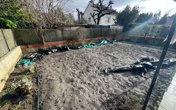 Maison à vendre    4 pièces • 85,40 m2 Le Blanc-Mesnil