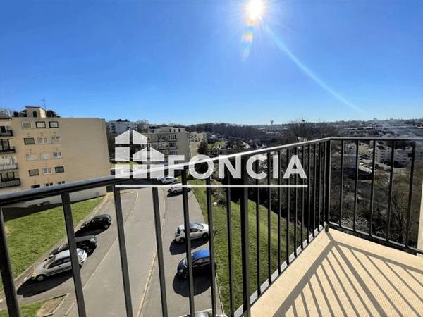 Location Studio 31 m² - RUE DU PARC Evreux 27000