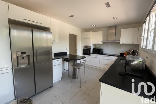 Maison à vendre 8 pièces 180 m² Mougins