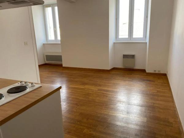 Appartement à louer à Aubenas (07200)