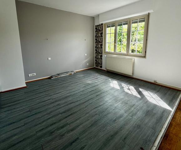 Grande maison familiale lumineuse – 177 m² – 6 chambres – Terrain arboré de 852 m²