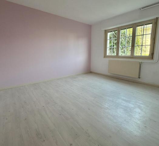 Grande maison familiale lumineuse – 177 m² – 6 chambres – Terrain arboré de 852 m²