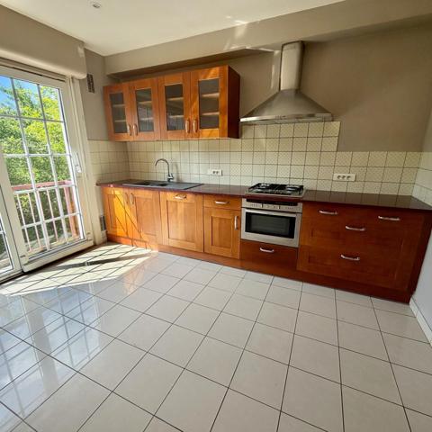 Grande maison familiale lumineuse – 177 m² – 6 chambres – Terrain arboré de 852 m²