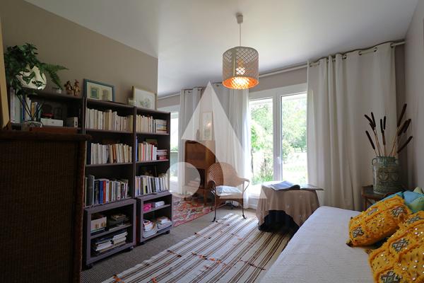 Maison 5 pièces 196.57 m2