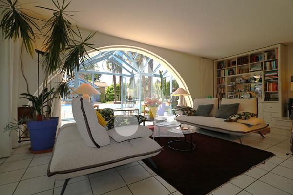 Maison 5 pièces 196.57 m2