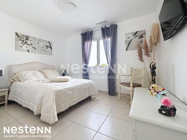 Superbe villa de plain-pied à Canet 5 pièce(s) 132 m2 edifier sur 820m²