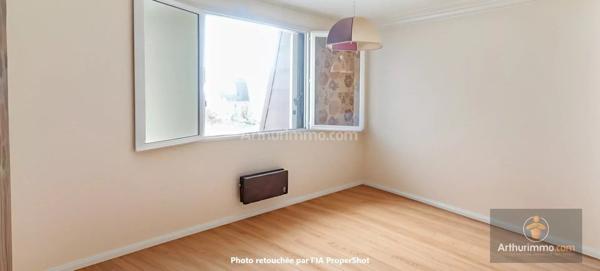 Vente                                                      Maison
                        
                     6 pièces                      110 m2                     à Bondoufle