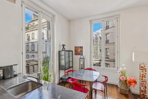 Appartement Paris 7 e - SAINT-THOMAS-D'AQUIN