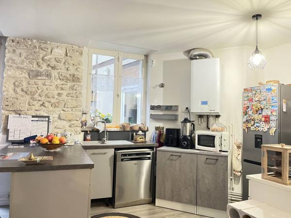 Immeuble à vendre 9 pièces de 206 m²