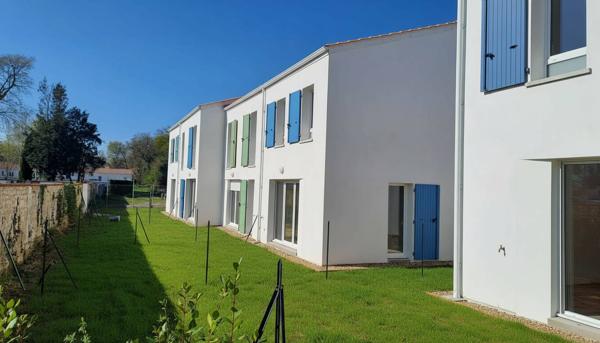 MAISON à BREUILLET