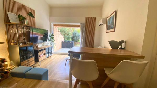 Bel Appartement Rez de Jardin!