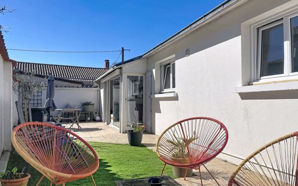 Maison à vendre    4 pièces •  La Rochelle