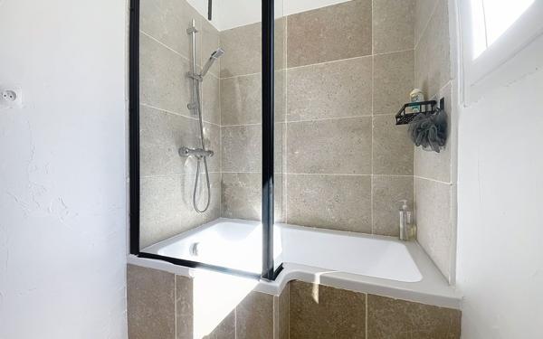 Maison à vendre    4 pièces •  La Rochelle