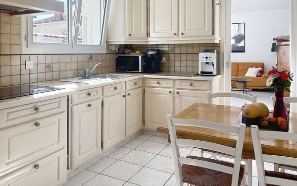 Maison à vendre    4 pièces •  La Rochelle