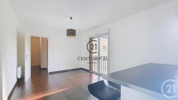 Appartement F2 à vendre  2 pièces - 45,11 m 2   GAGNY  - 93