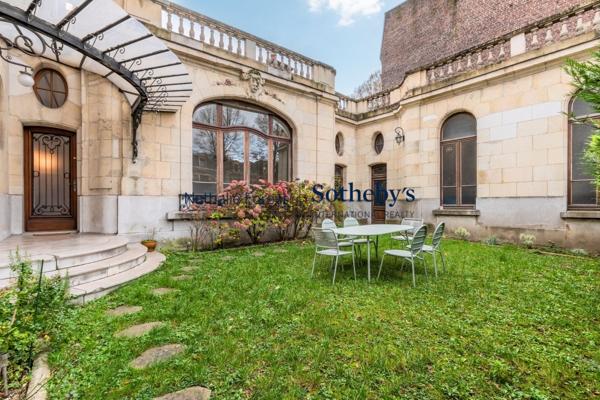 Vente Maison de luxe Arras 10 Pièces 345 m²