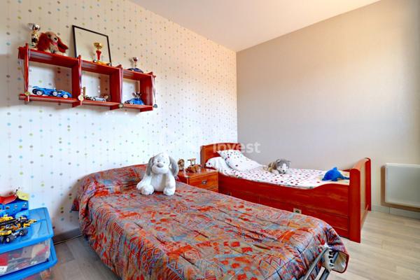 Idéal famille : grande maison avec suite parentale, piscine et grand terrain à Barillargue ! !