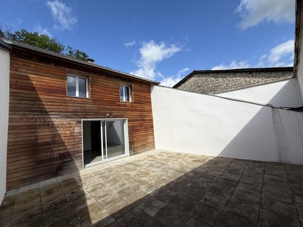 EN EXCLUSIVITÉ – IMMEUBLE DE RAPPORT À NEUVILLE-SUR-AIN