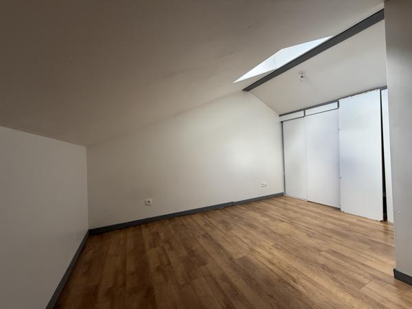 EN EXCLUSIVITÉ – IMMEUBLE DE RAPPORT À NEUVILLE-SUR-AIN