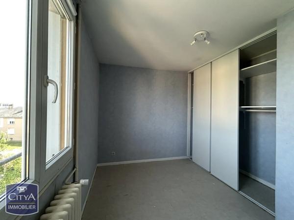 Appartement à vendre 4 pièces 68.66m² Châteaudun (28200)