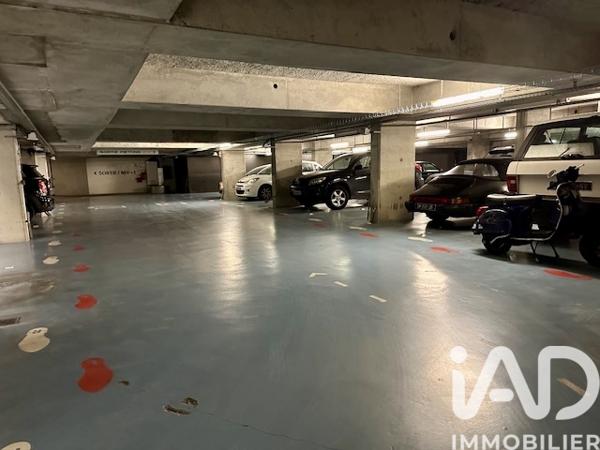 Parking à vendre 10 m² Paris 3