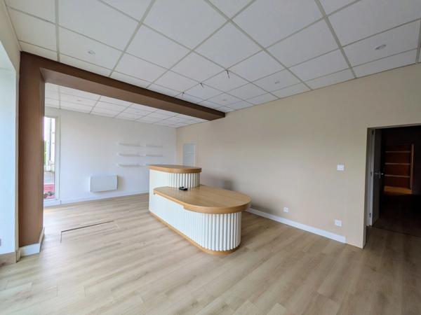 Maison à vendre 359m² - LA TOURLANDRY (49)