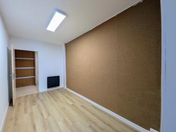 Maison à vendre 359m² - LA TOURLANDRY (49)