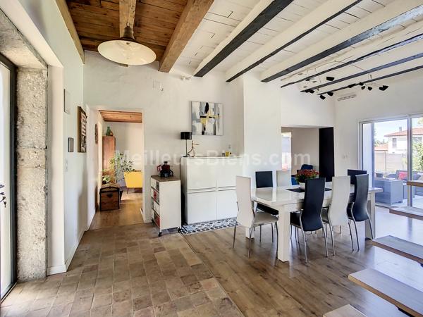 Maison  de village 250 m2